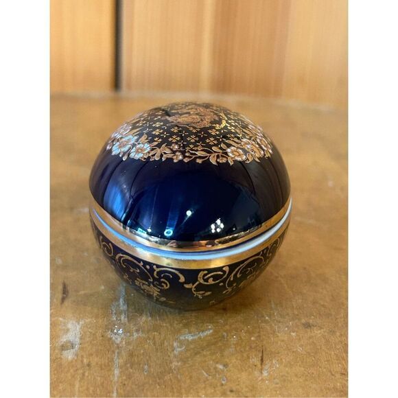 Vintage Limoges Castel France Small Colbalt Blue & 22K Gold Egg Trinket Box (874 - Picture 2 of 9